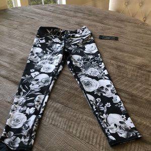 Evolution and creation work out pants